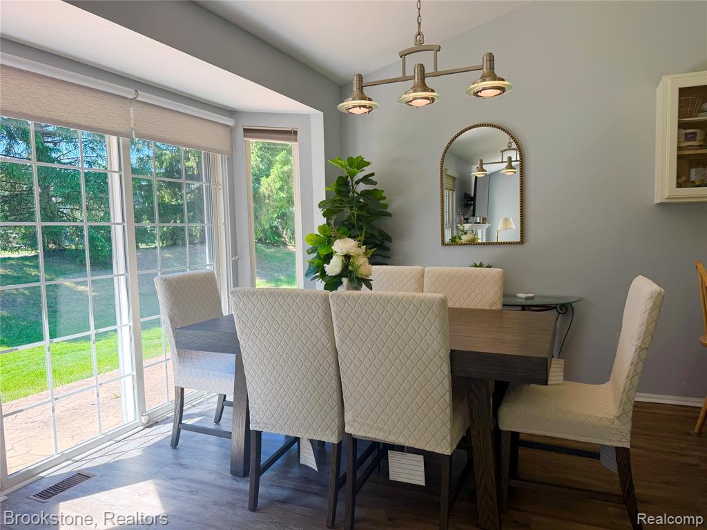 41021 Glenleven Court, Clinton Twp, MI 48038 — Photo 16