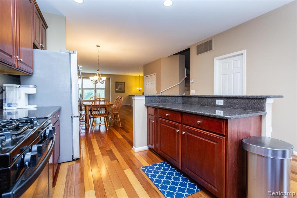 163 HAMILTON AVE Hamilton Street, Plymouth, MI 48170 — Photo 14