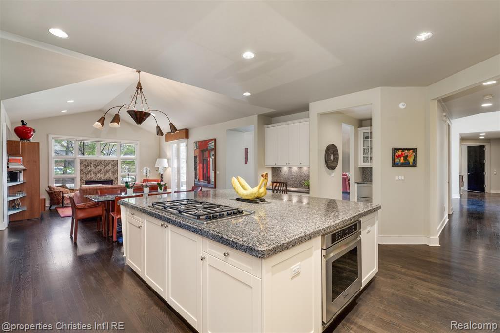 4712 Buckby Cross, Bloomfield Hills, MI 48302 — Photo 12