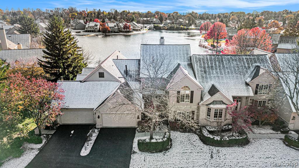 584 Cambridge Way, Bloomfield Hills, MI 48304 — Photo 44