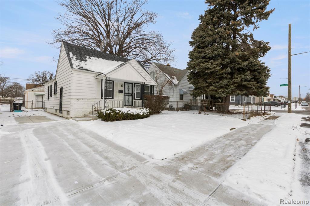 3112 S BASSETT Street, Detroit, MI 48217 — Photo 3