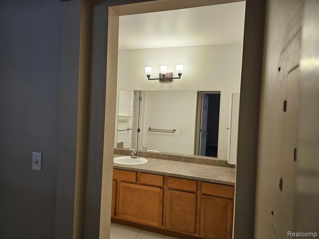 42184 TODDMARK Lane, Clinton Twp, MI 48038 — Photo 22