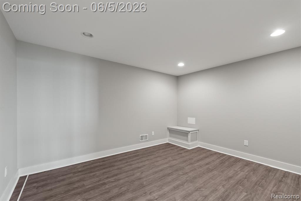 28195 Elba Drive, Grosse Ile, MI 48138 — Photo 47