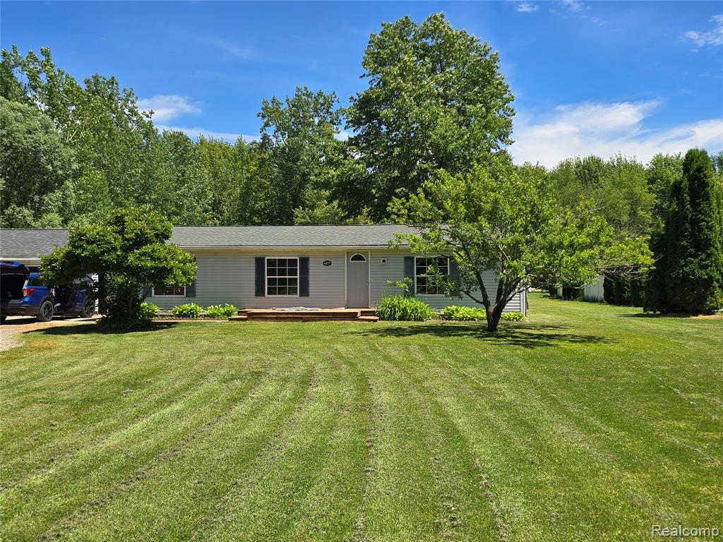 4877 Hess Road, Vassar, MI 48768 — front exterior