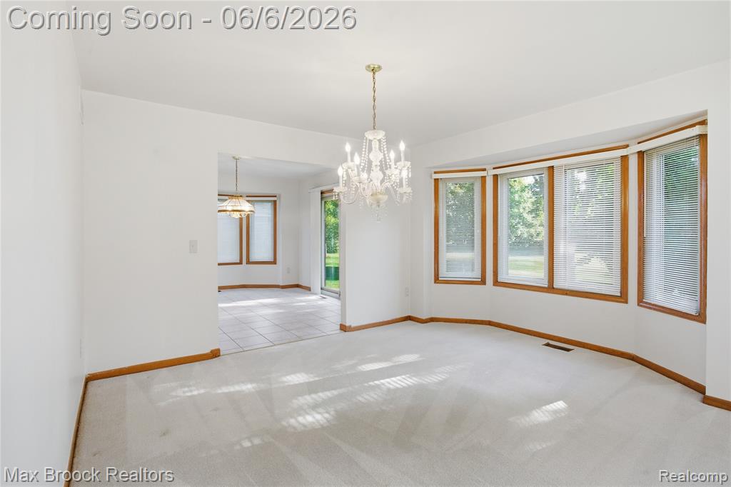 46547 Glen Eagle Drive, Utica, MI 48315 — Photo 13
