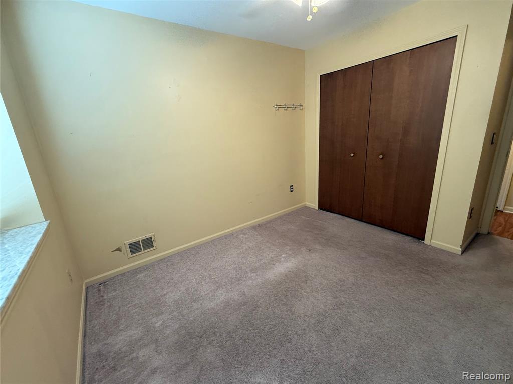 730 Country Club Dr Drive, 36, Saint Clair Shores, MI 48082 — Photo 26