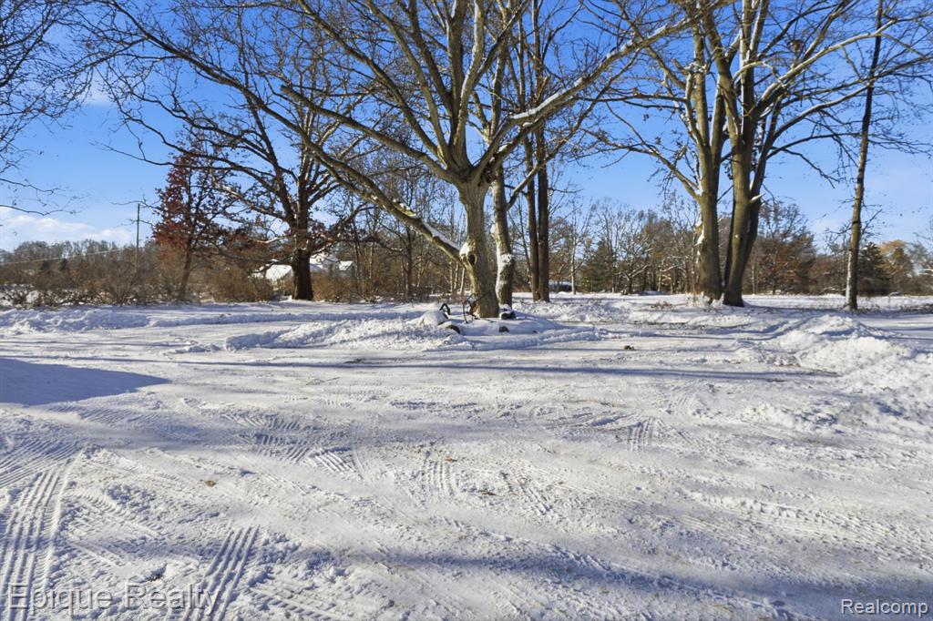 8680 Oak Hill Road, Clarkston, MI 48348 — Photo 33