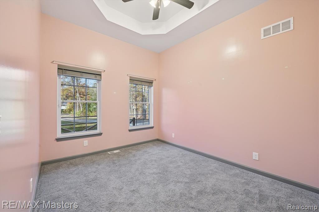 25845 Martinsville Road, New Boston, MI 48164 — Photo 20