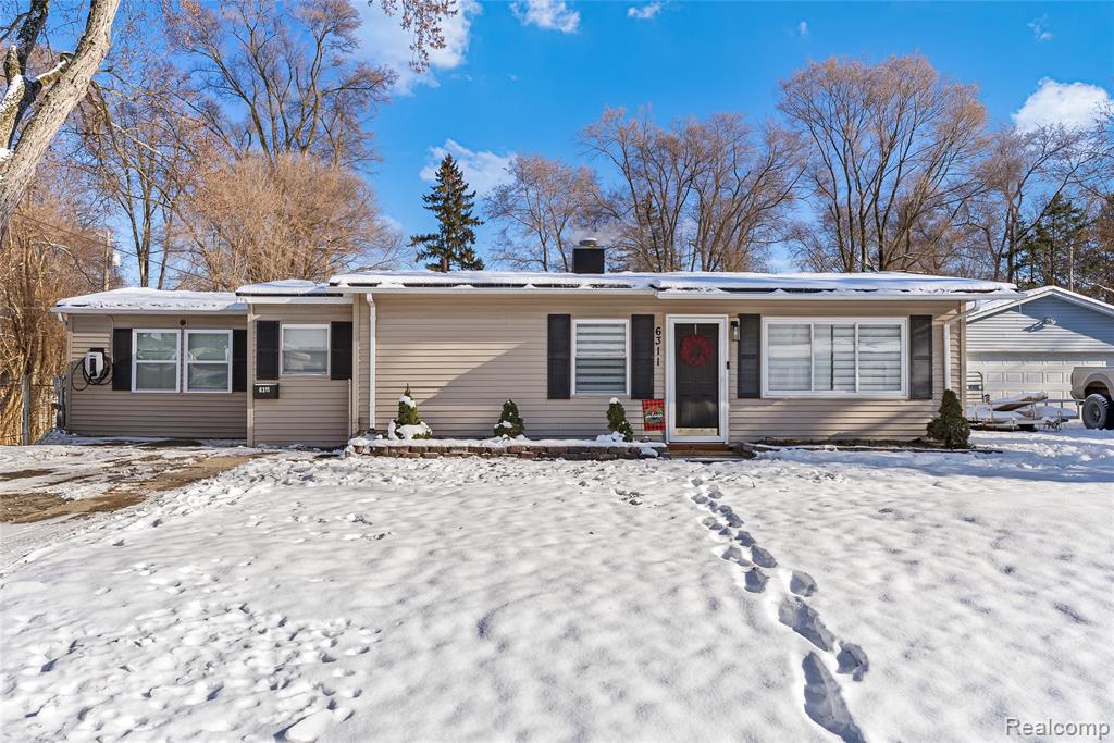 6311 Sidney Street, Brighton, MI 48116 — Photo 2