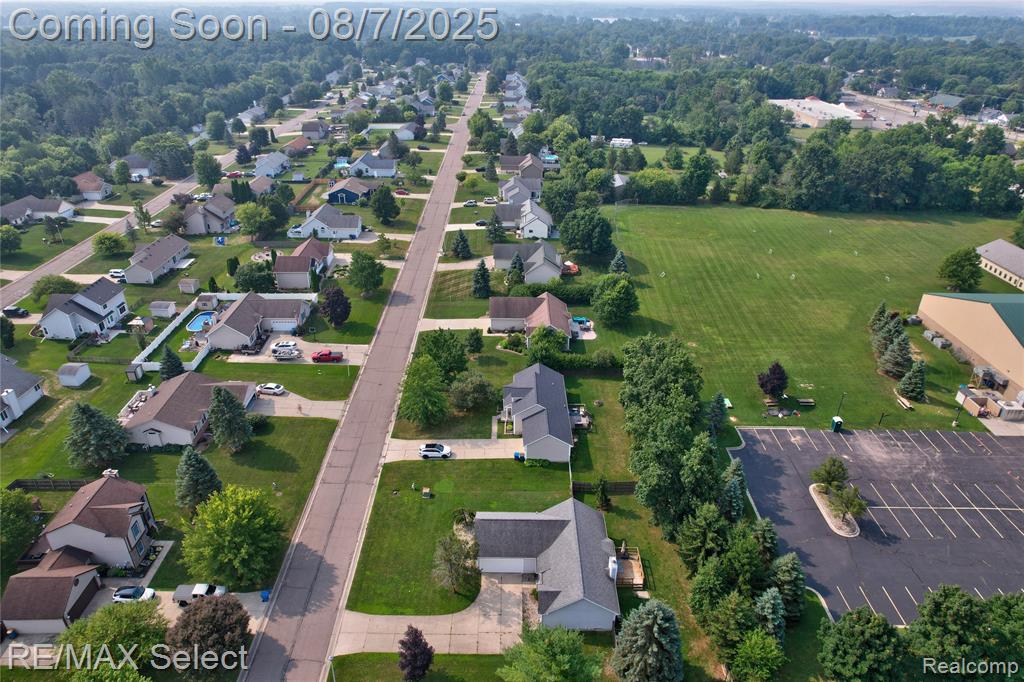 8052 Rose Lane, Goodrich Vlg, MI — Photo 4
