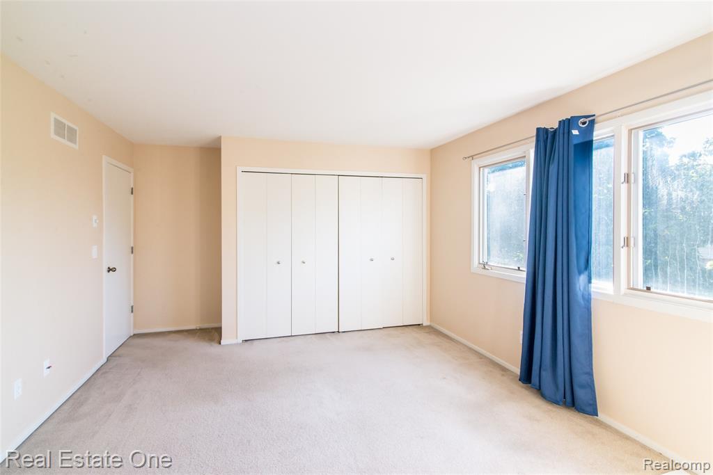 4161 Breckenridge Drive, West Bloomfield, MI — Photo 32