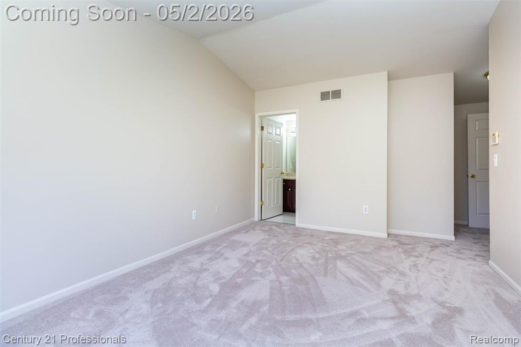 955 Sandalwood Drive, Troy, MI 48085 — Photo 25