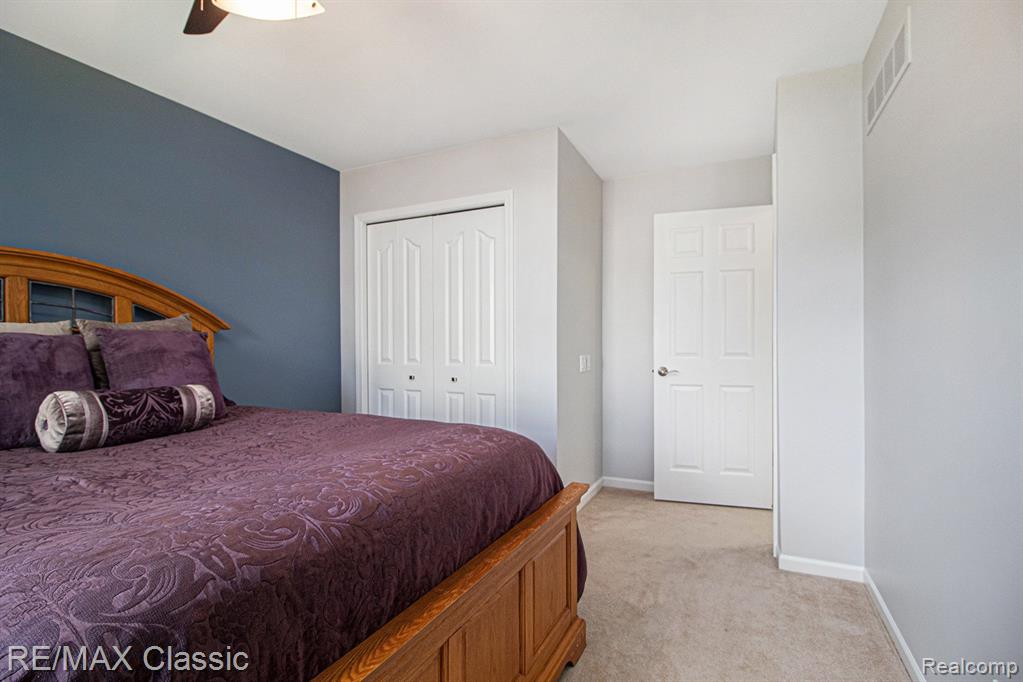 5867 HATHAWAY Road, Canton, MI 48187 — Photo 37