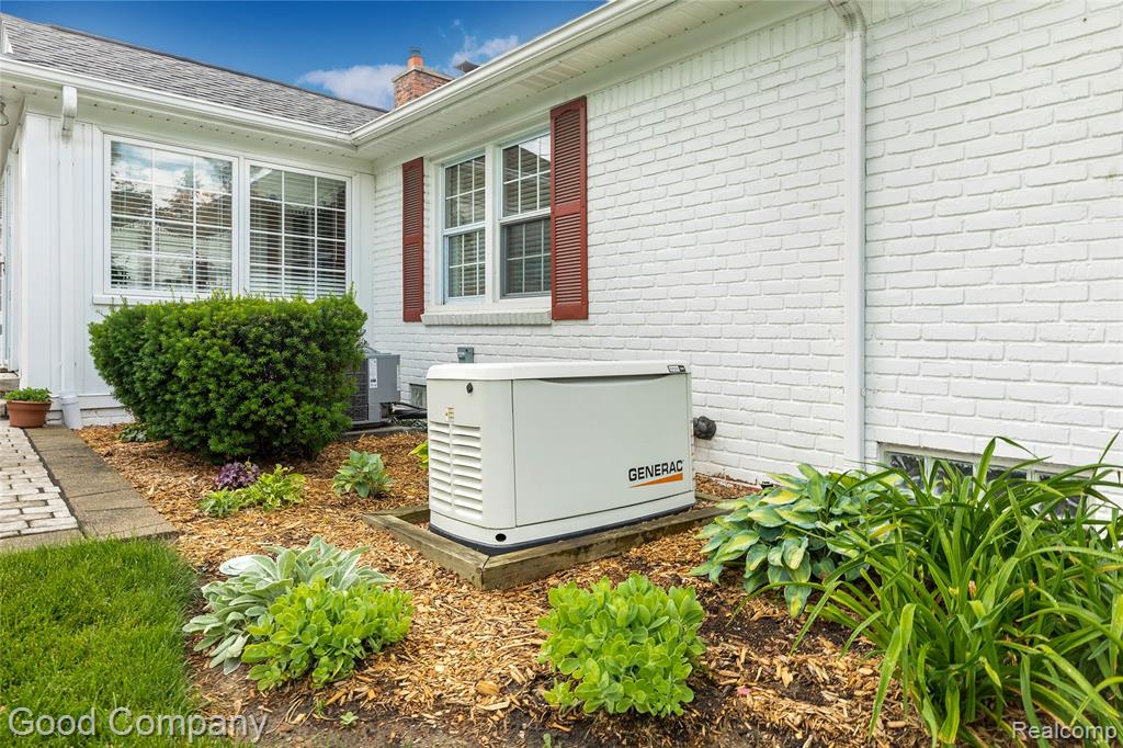 32291 Verona Circle, Beverly Hills, MI 48025 — Photo 60