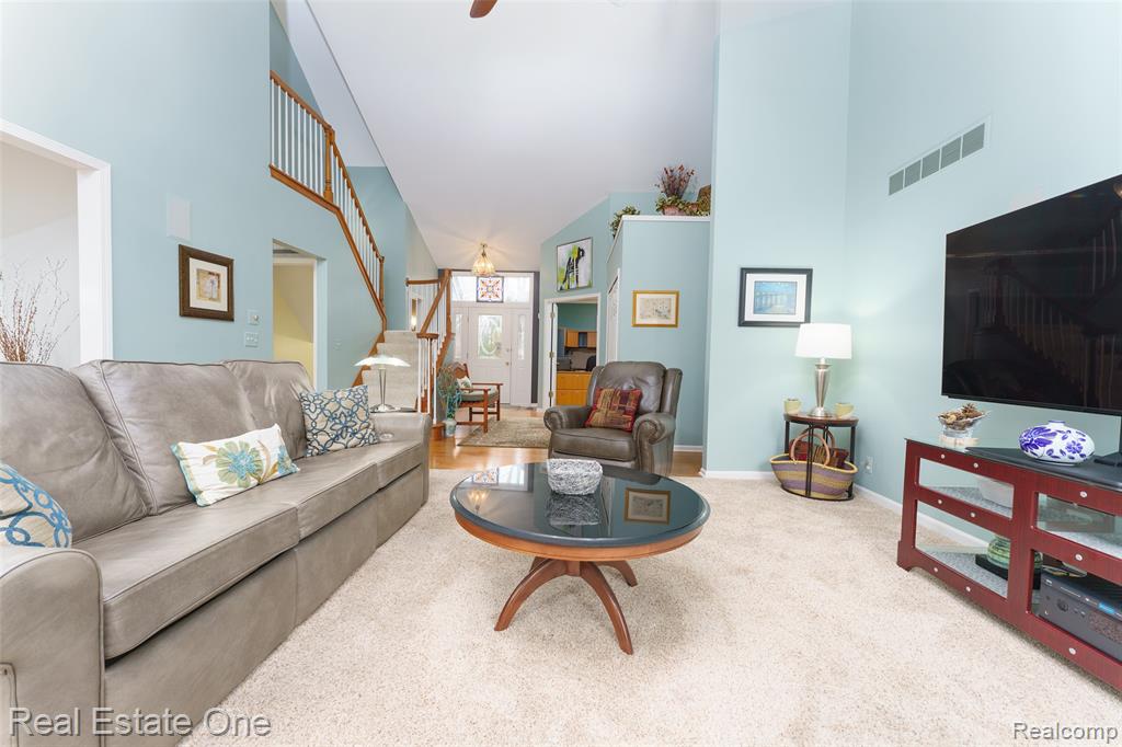 167 Forest Valley Court, Pinckney, MI 48169 — Photo 16