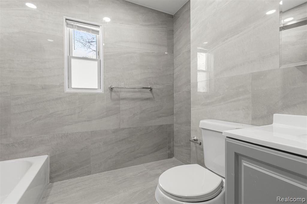 7801 Appoline Street, Dearborn, MI 48126 — Photo 34
