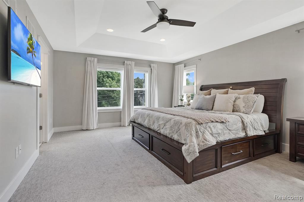 902 FERNWOOD Road, Royal Oak, MI 48067 — Photo 26