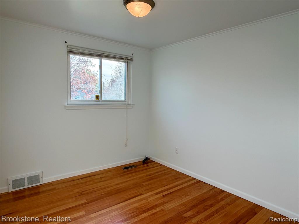 8912 Ardel Drive, Sterling Heights, MI 48314 — Photo 13