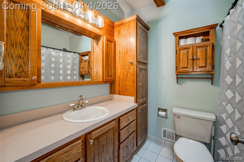 8183 Reese Road, Clarkston, MI 48348 — Photo 18