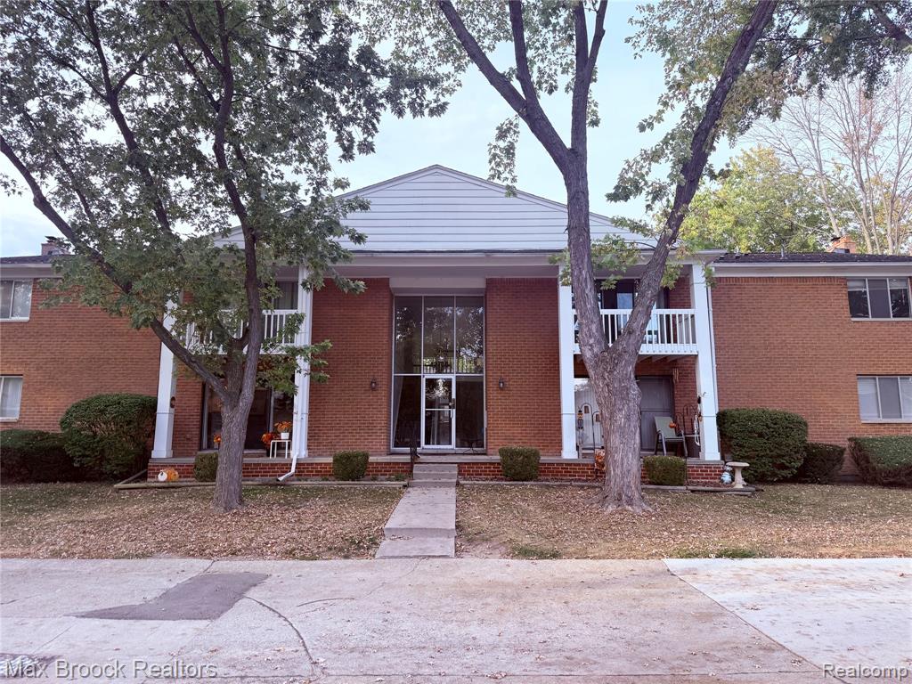 42720 Sheldon Place, Clinton Twp, MI 48038 — Photo 19