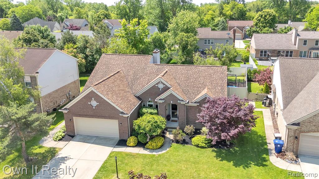 45693 Radnor Road, Canton, MI 48187 — Photo 47