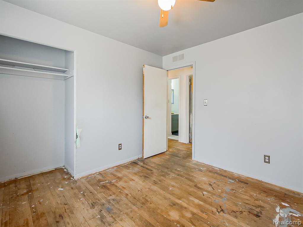 6558 Berwyn Street, Dearborn Heights, MI 48127 — Photo 12