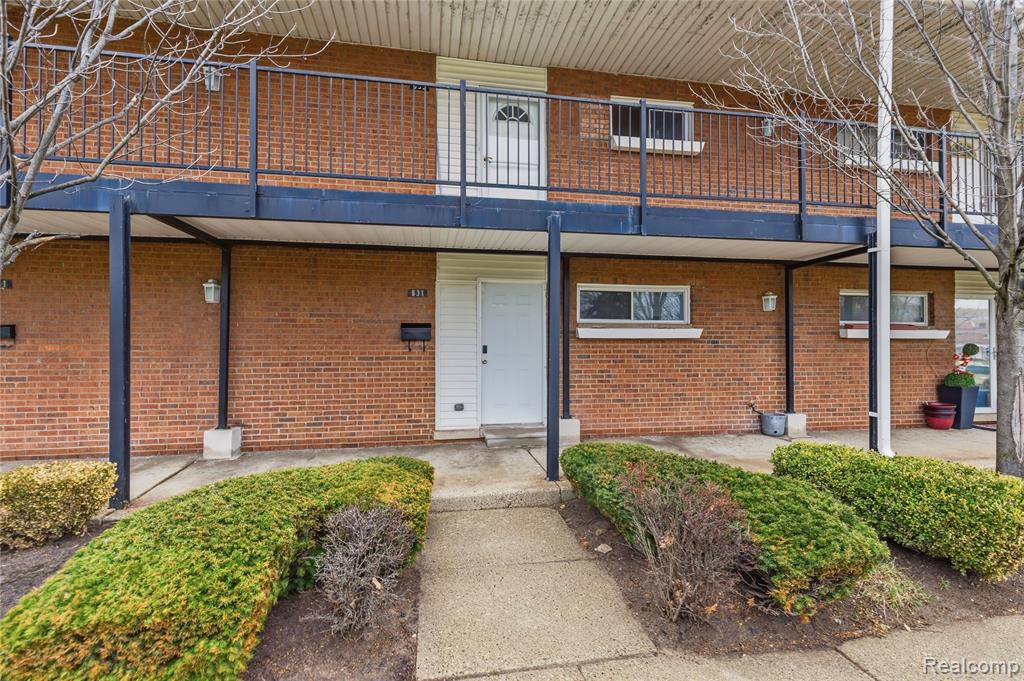 631 McDougall Street, Detroit, MI 48207 — Photo 15