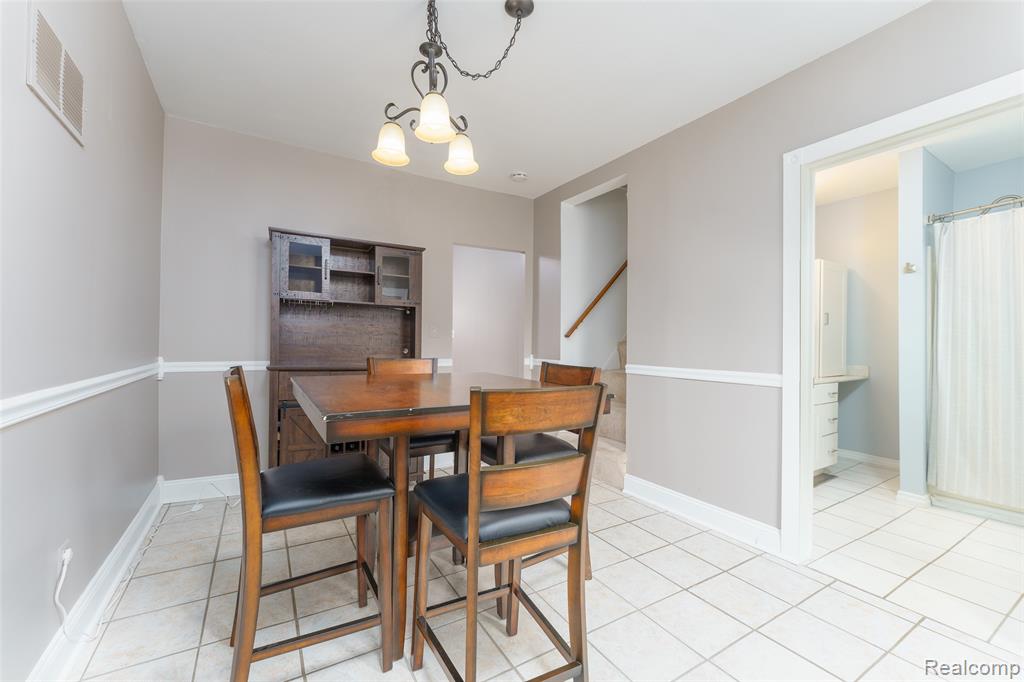 407 S Cedar Street, Williamston, MI 48895 — Photo 9