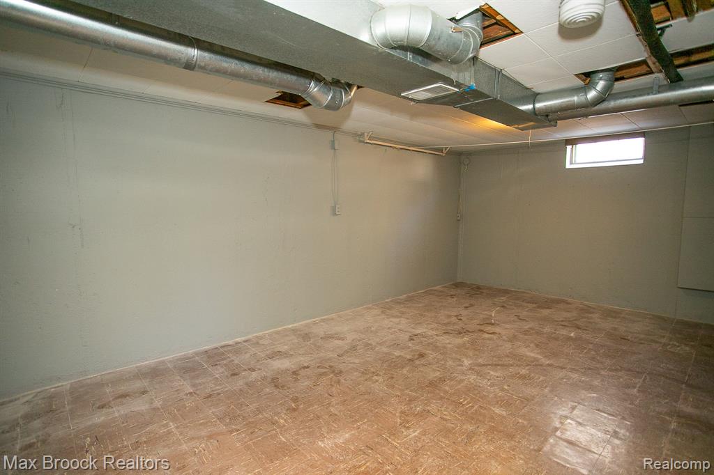 10034 Lasalle Boulevard, Huntington Woods, MI — Photo 38