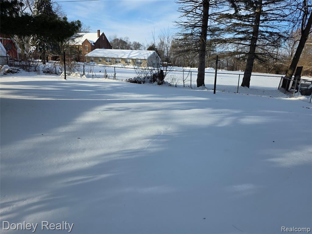 2137 N Main Street, Fairgrove, MI 48733 — Photo 21