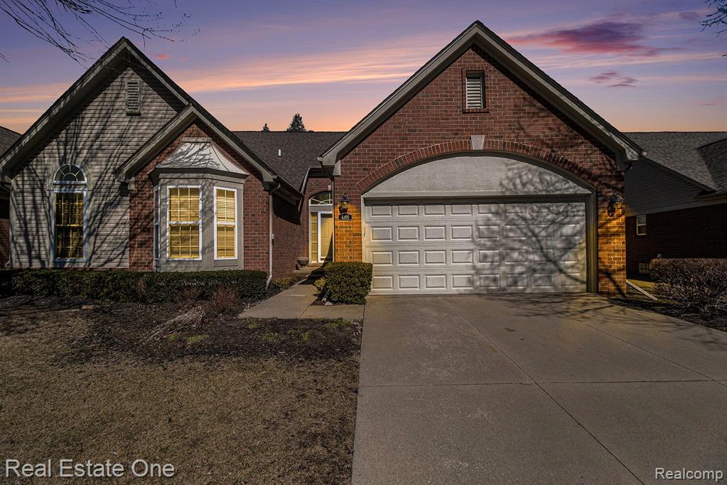4205 Honeysuckle Drive, Sterling Heights, MI 48314 — Photo 21