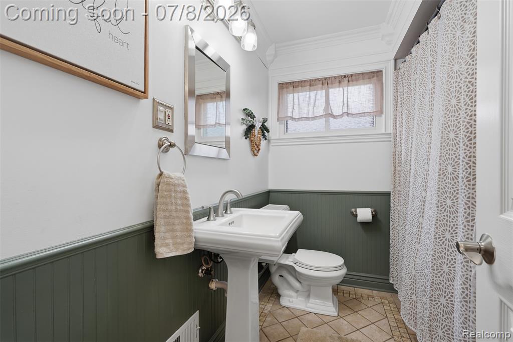 29971 Leona Street, Garden City, MI — Photo 23