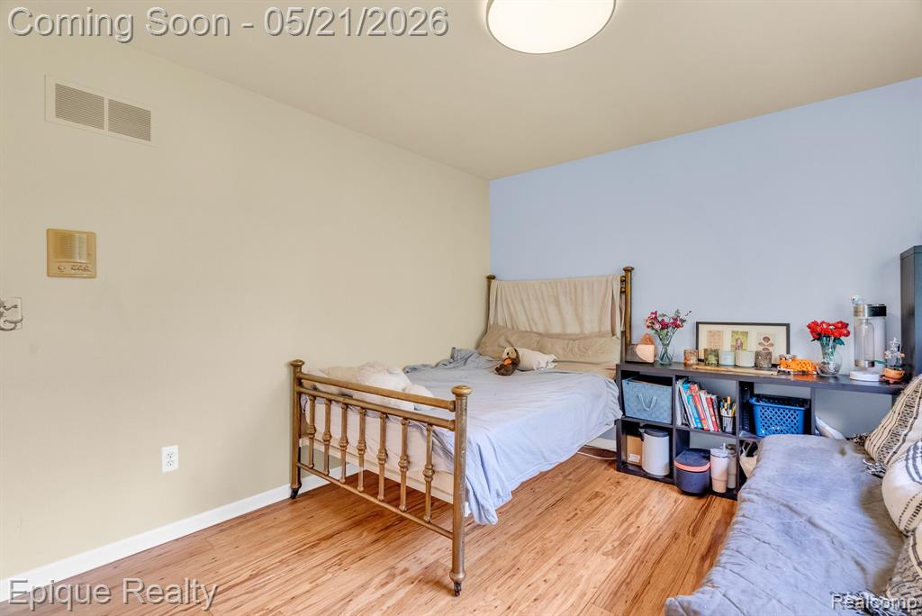 43040 Emerson Way, Novi, MI 48377 — Photo 38