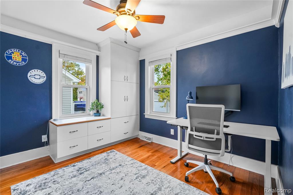 445 Linden Avenue, Royal Oak, MI 48073 — Photo 16