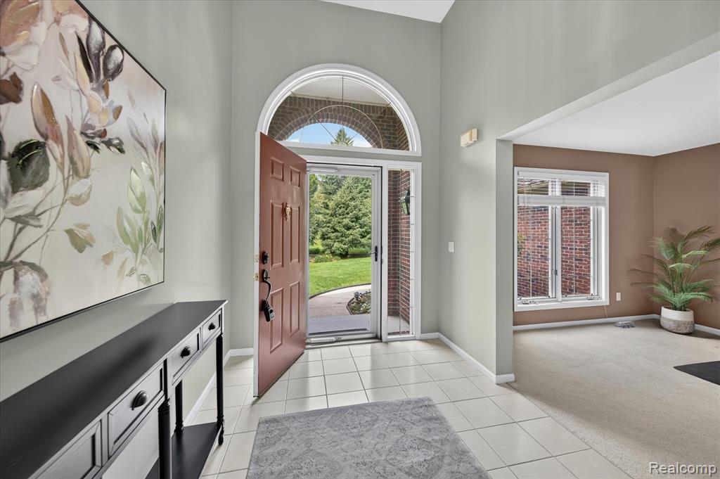 5079 Pinewood Drive, Brighton, MI 48116 — Photo 5