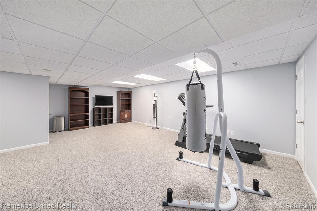 28016 Stillwater Court, South Lyon, MI 48165 — Photo 21