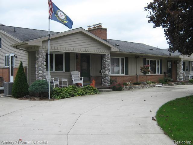 11328 Kingsley Drive, Grand Blanc, MI 48439