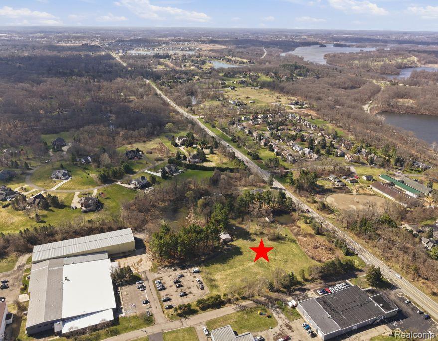 2265 S Milford Road, Milford, MI 48381 — Photo 9