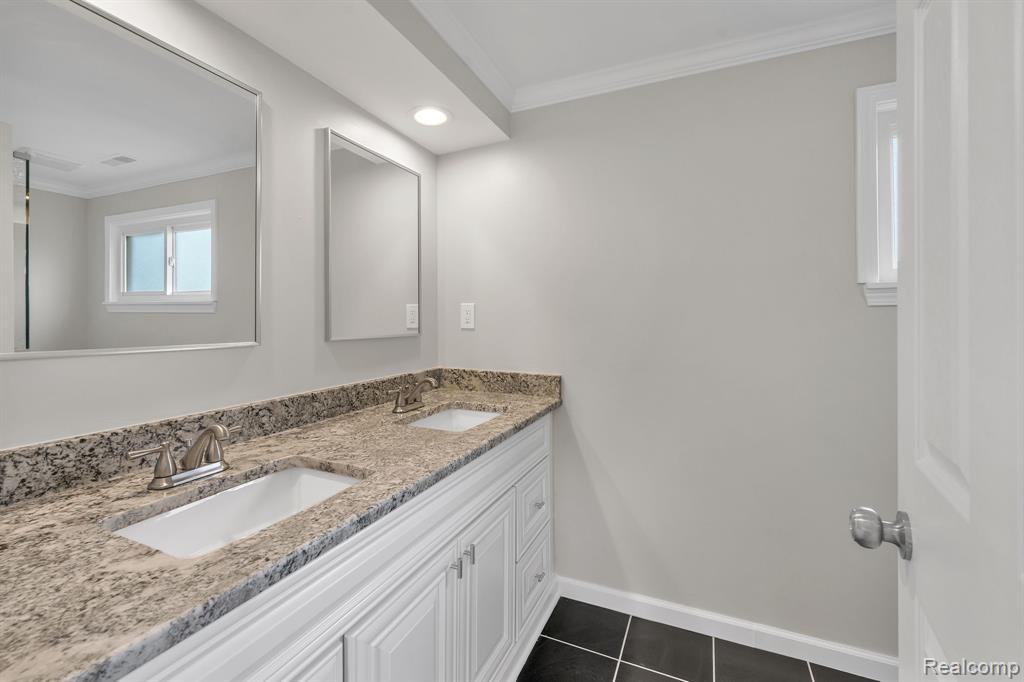 3043 Green Street, Lincoln Park, MI 48146 — Photo 31