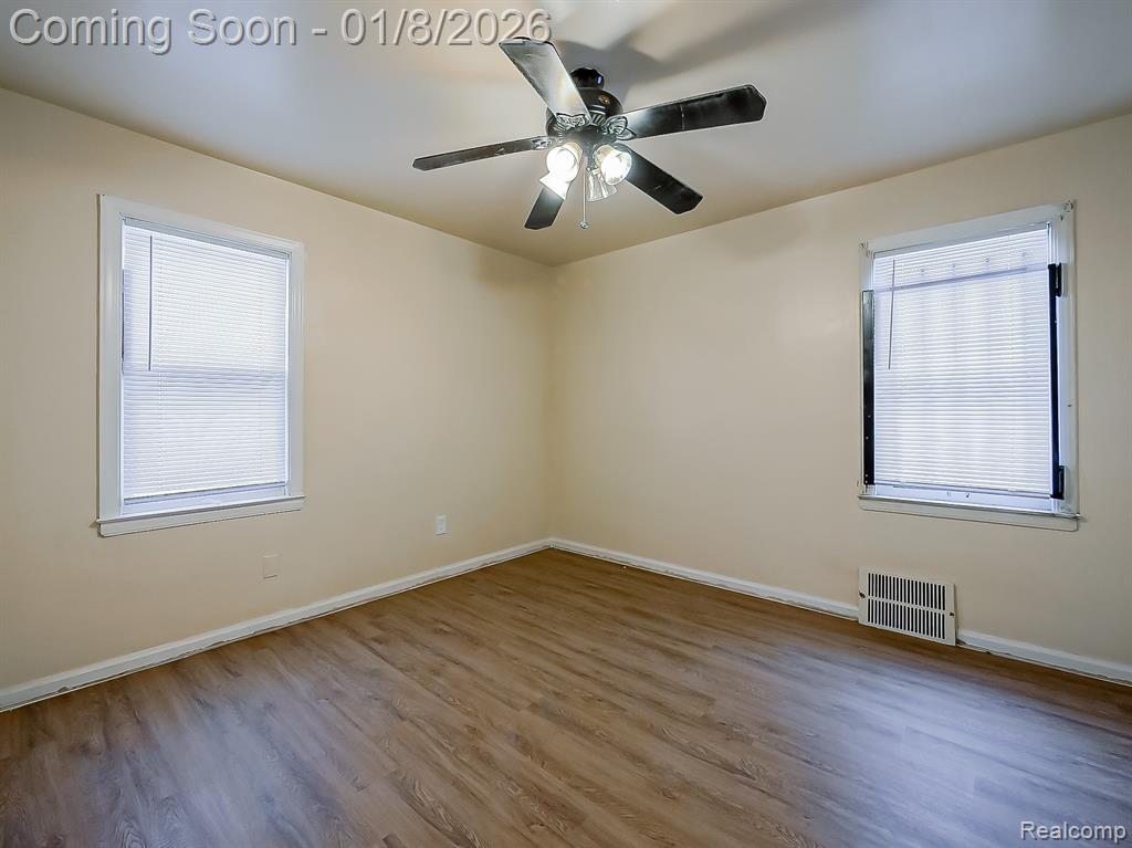8976 Esper Street, Detroit, MI 48204 — Photo 12