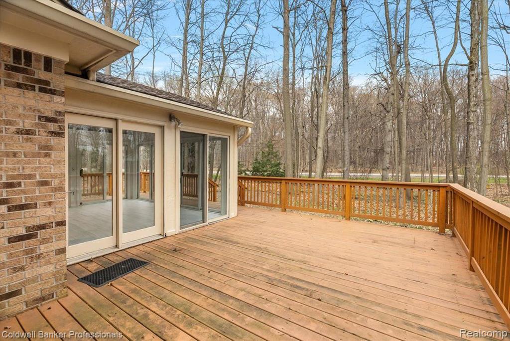 49132 PLUM TREE Drive, Plymouth, MI 48170 — Photo 9
