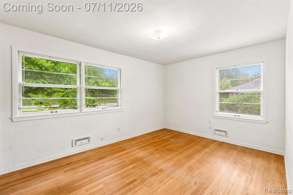 6105 Gilbert Lake Road, Bloomfield Hills, MI 48301 — Photo 22