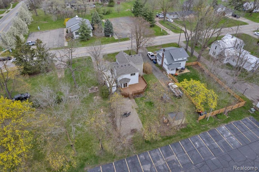 10352 HEGEL Road, Goodrich Vlg, MI — Photo 27