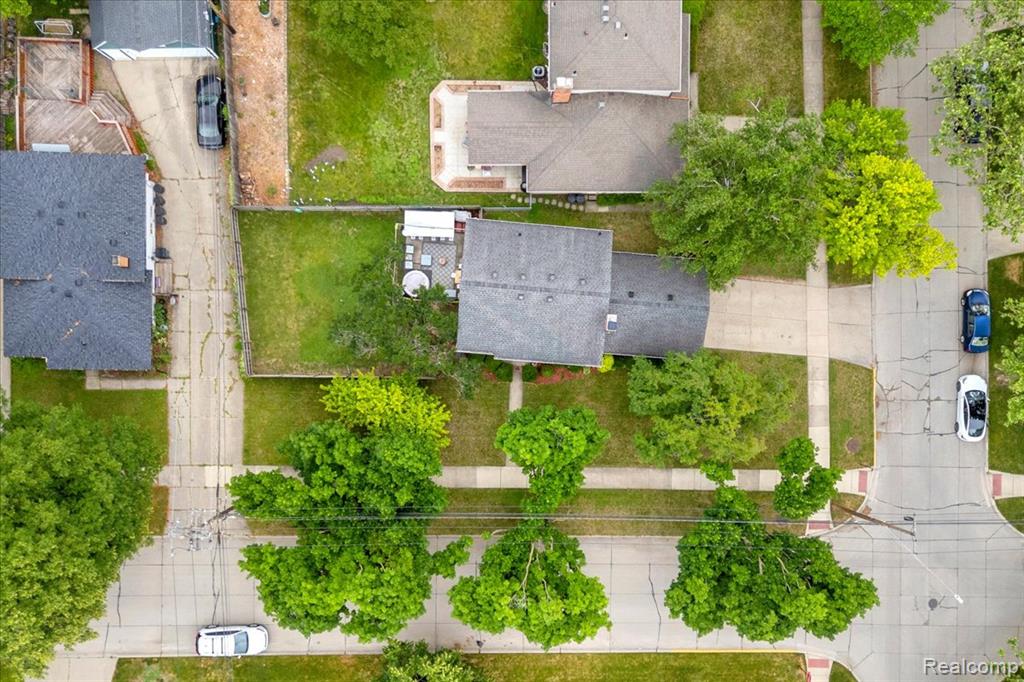 665 Langley Boulevard, Clawson, MI — Photo 35