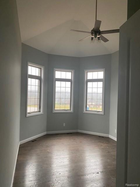 02 Bur Oak Lane, Oakland, MI — Photo 10