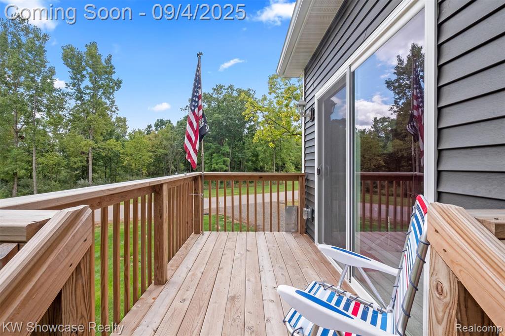 9760 Copper Ridge Drive, Fowlerville, MI 48836 — Photo 7
