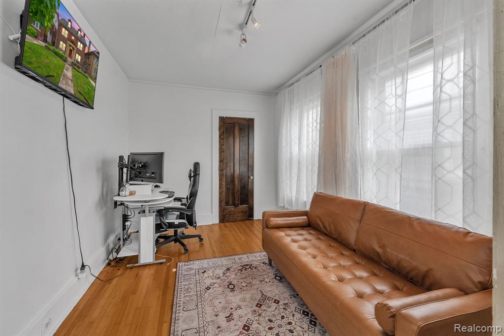 1990 Edison Street, Detroit, MI 48206 — Photo 25