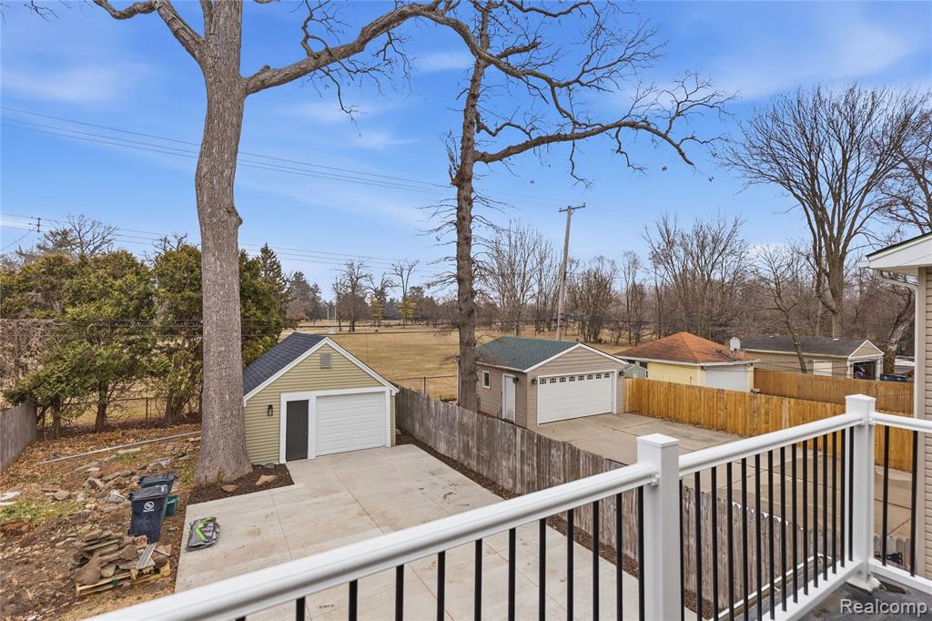 511 Gardenia Avenue, Royal Oak, MI 48067 — Photo 32
