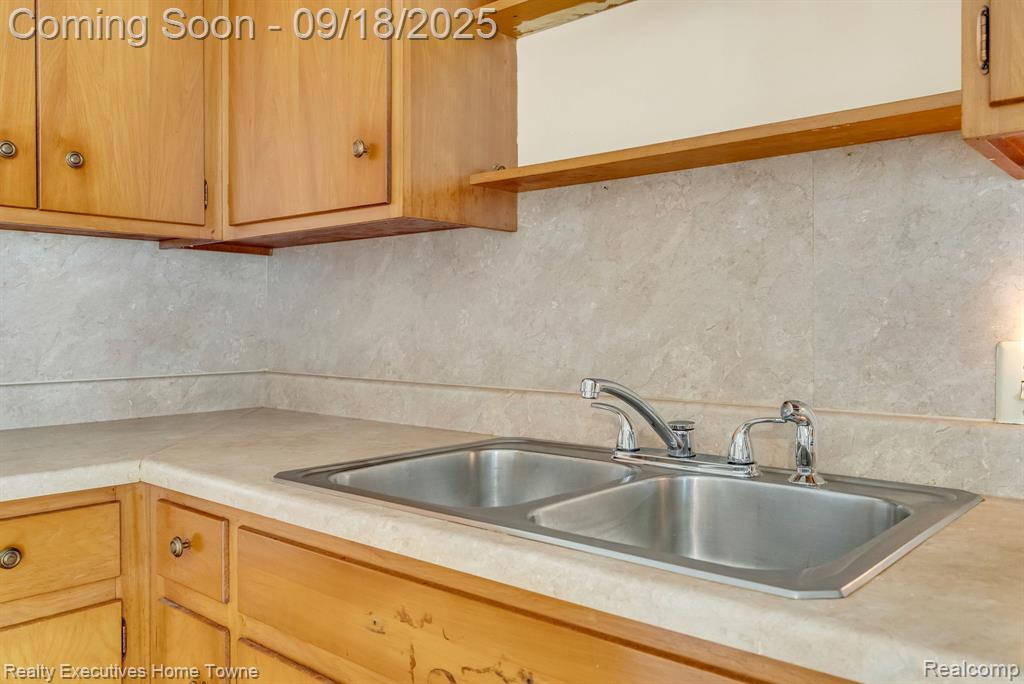 4929 Forman Drive, Fort Gratiot, MI 48059 — Photo 13
