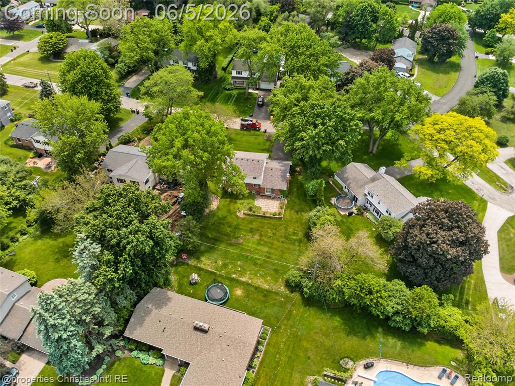 475 Henley Drive, Bloomfield Hills, MI 48304 — Photo 56